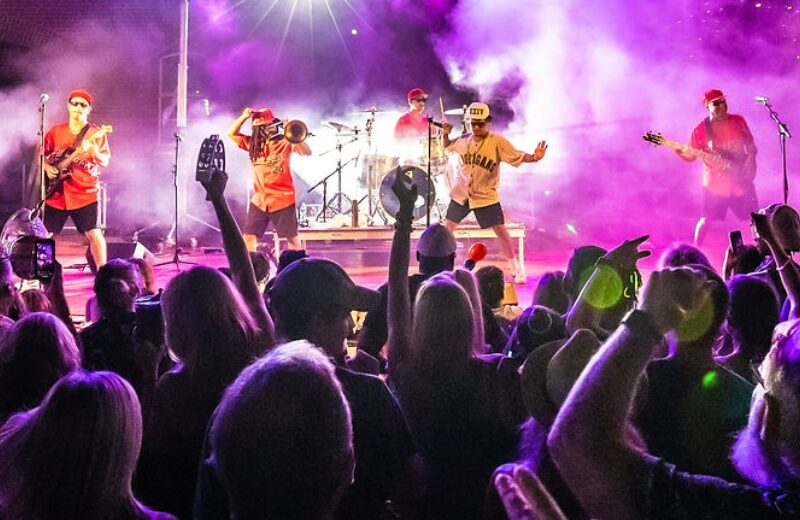 Uptown Funk Tribute to Bruno Mars